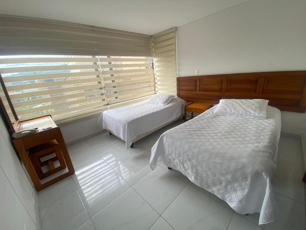 Hotel Zuhe Paipa Esterno foto
