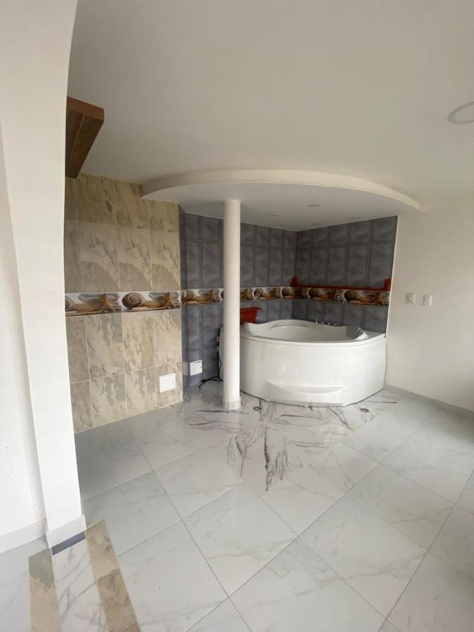 Hotel Zuhe Paipa Esterno foto